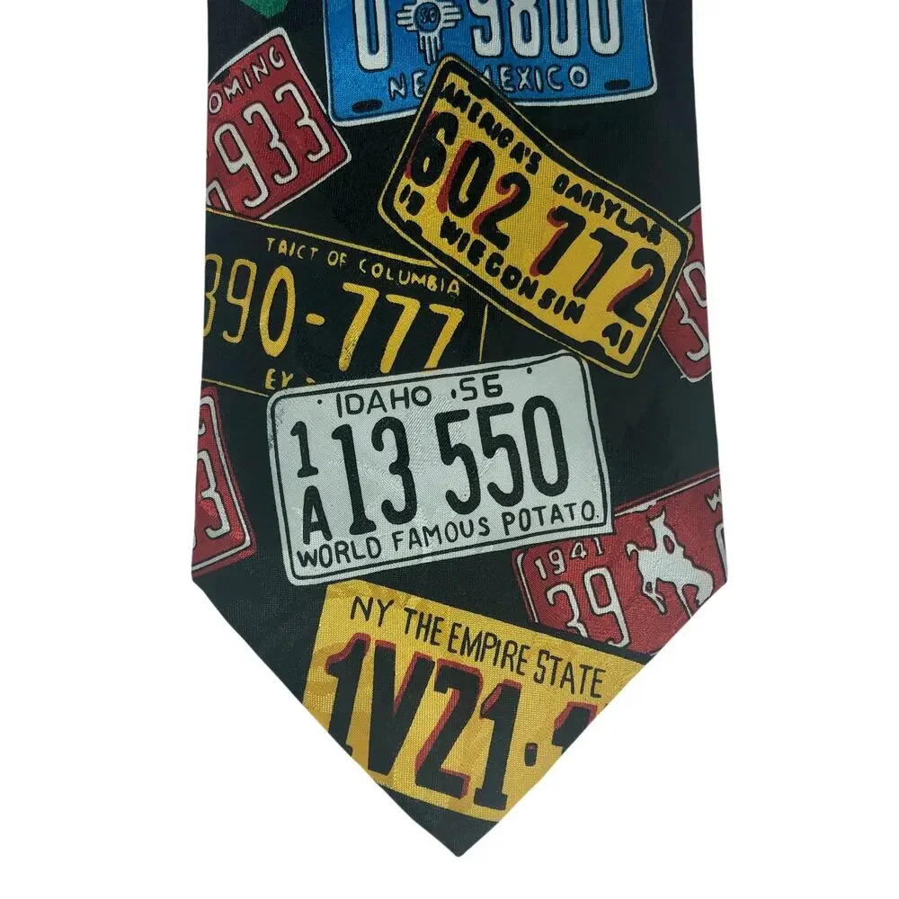 Car License Plates Tie
